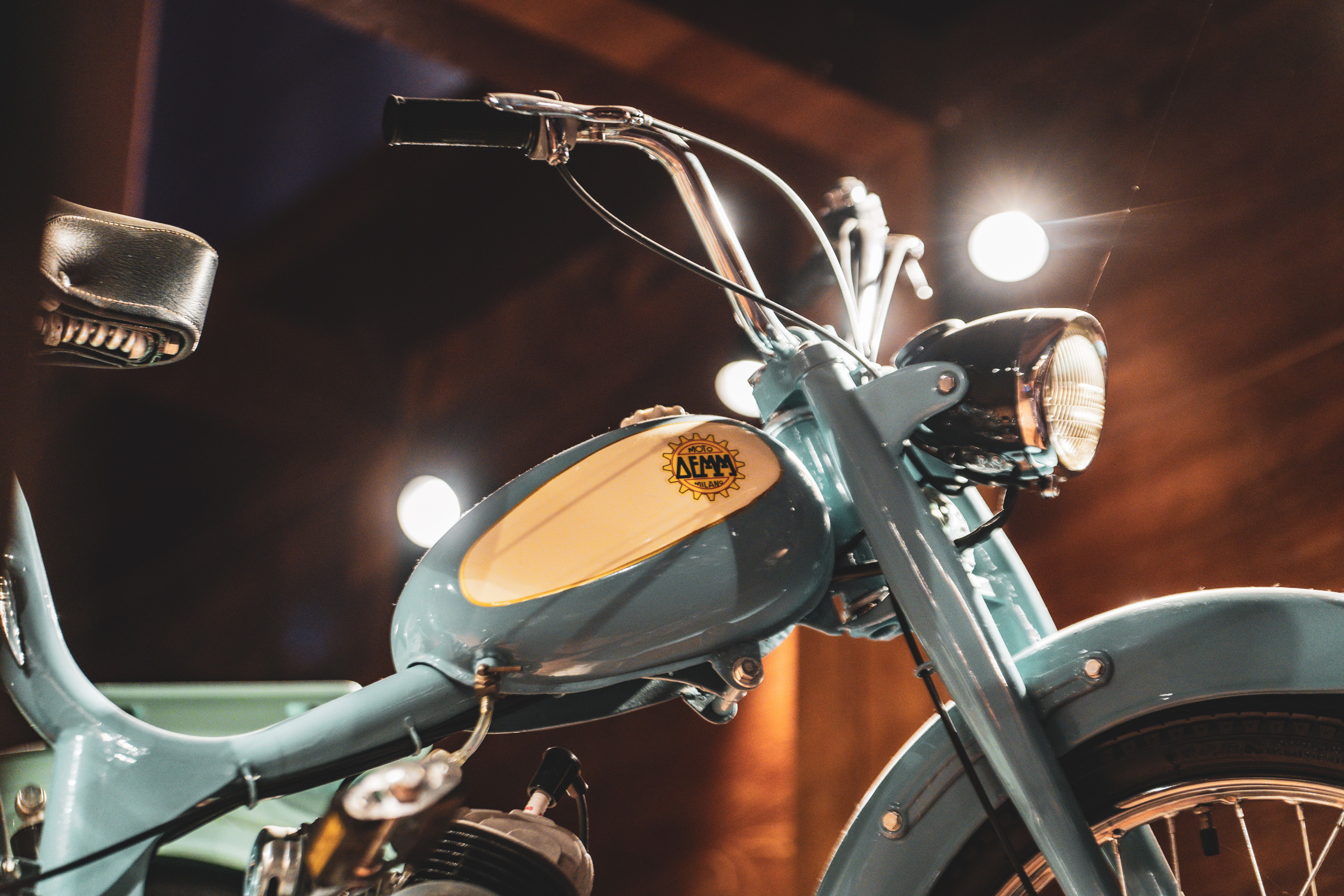 Kasina moped 9.jpg