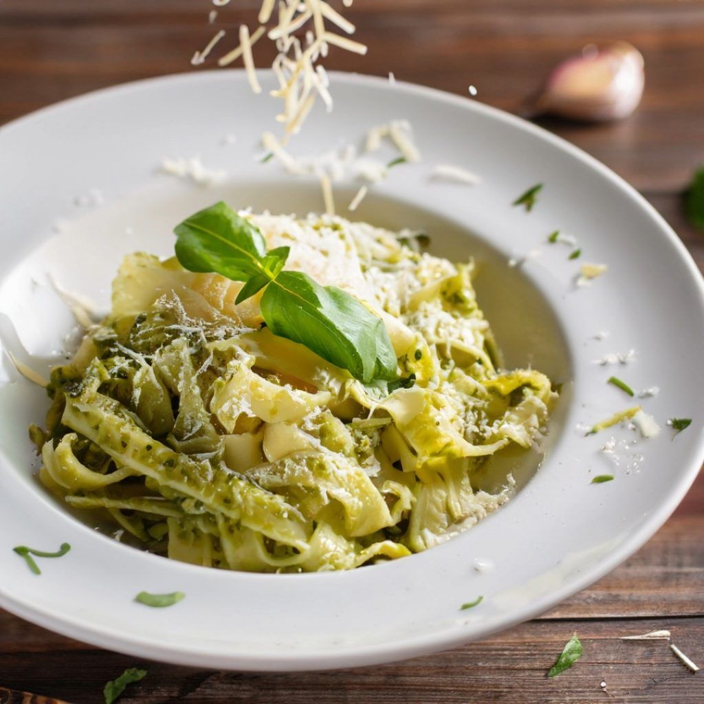 Makaron z pesto 