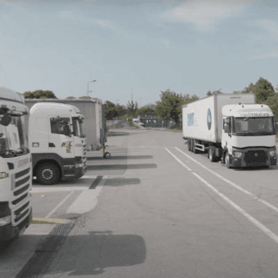 Rewolucja w transporcie przemysłowym: Neo Trucks przekształca diesle w elektryczne platformy robocze